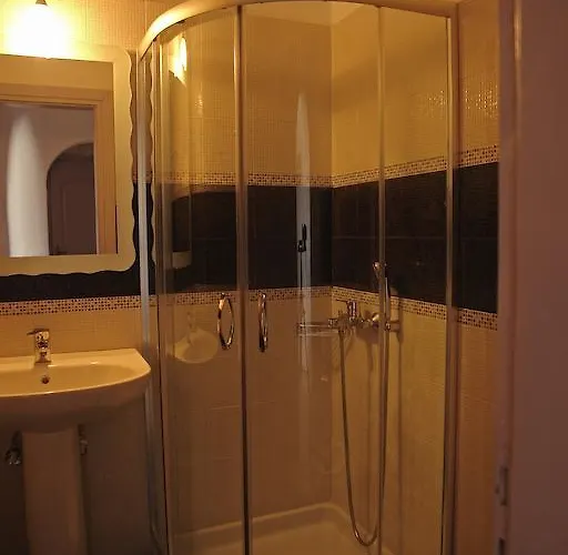 Maroulina's Boutique & Apart Otel *